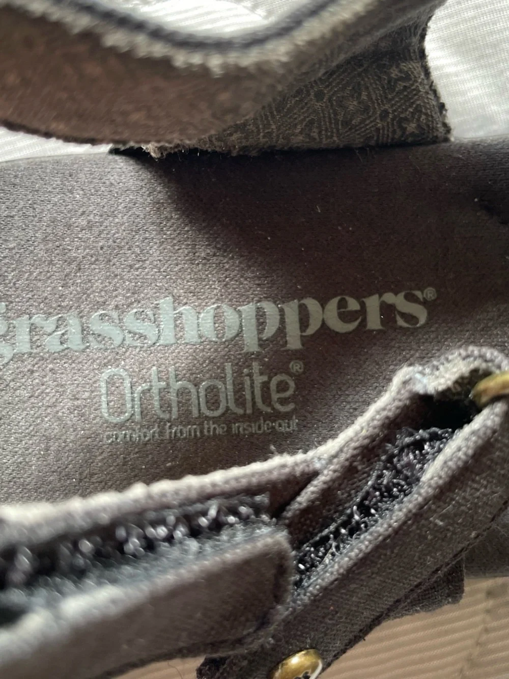 Grasshoppers Gray Womens Sandals